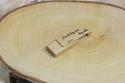 Pendrive madera